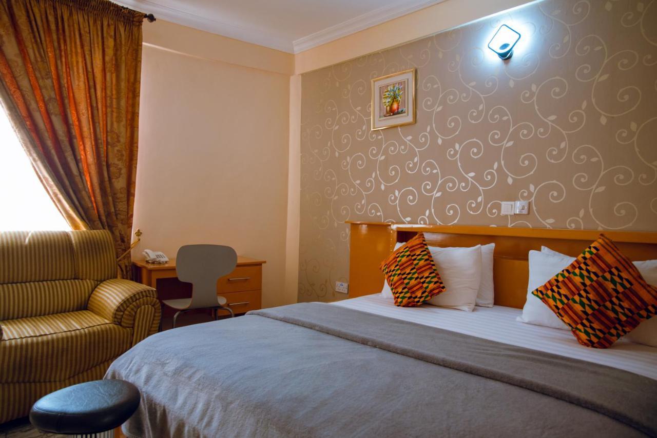 Exotic Palace Hotel Tema Zewnętrze zdjęcie
